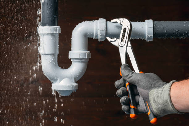 Professional Leak Detection technician working in Rock Creek, AL